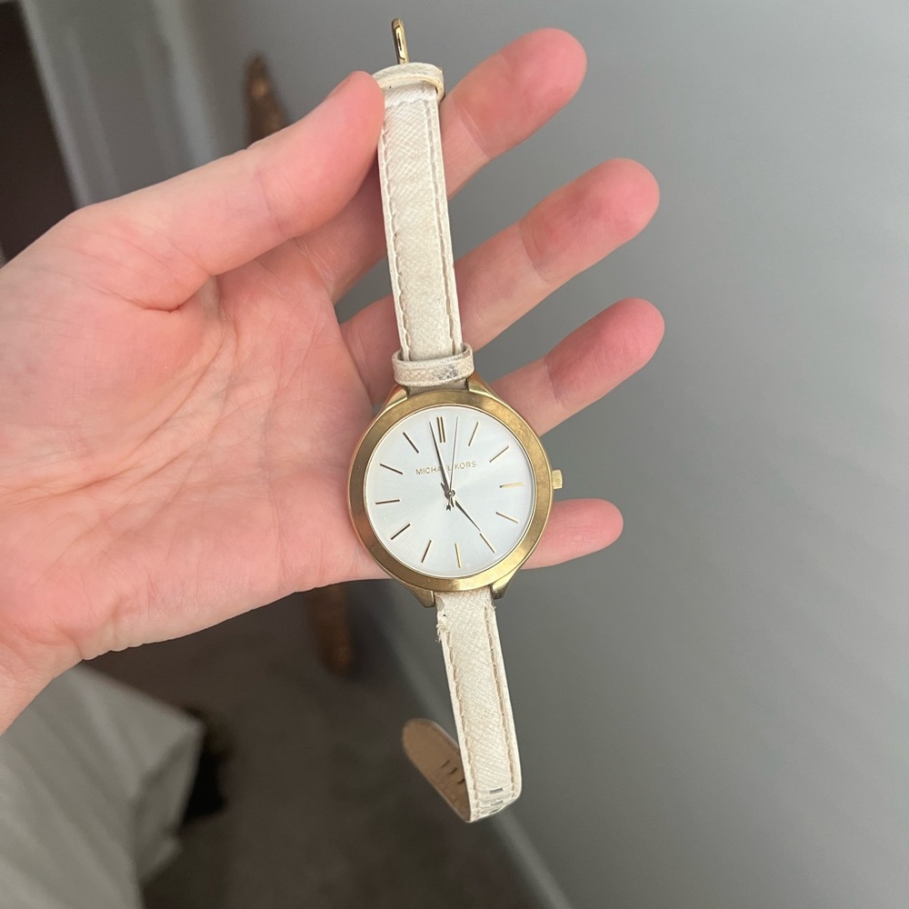 Slim Band Michael Kors Watch - white and gold